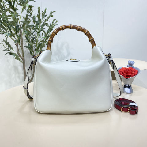 GUCCI Diana