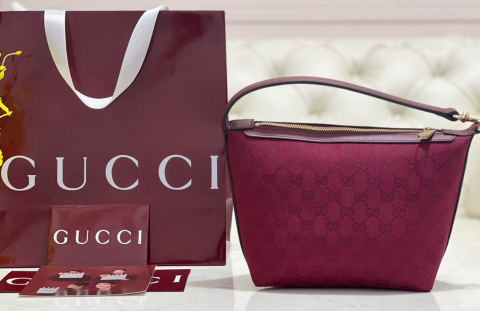 Gucci women's underarm bag