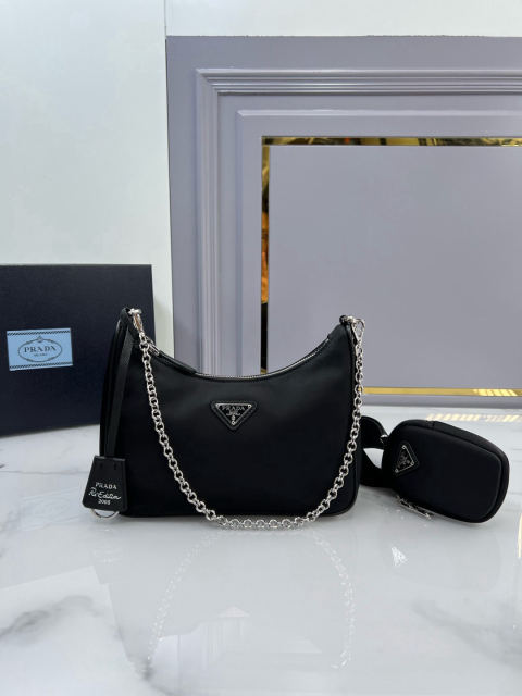 PRADA Hobo