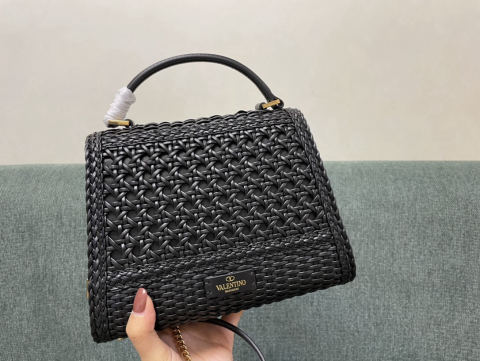 Valentino Garavani VSLING