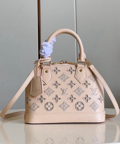 LV Alma BB