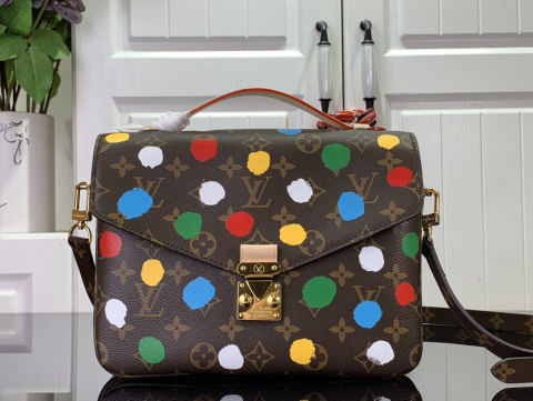 LV x YK Square