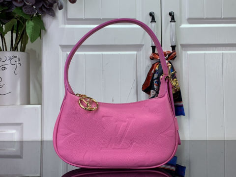 LV Mini Moon