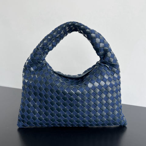 Bottega Veneta Hop bag