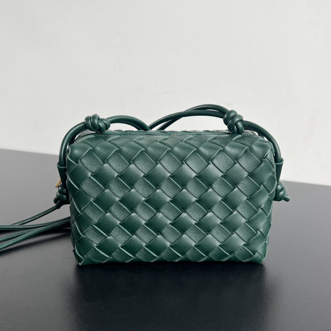 Bottega Veneta