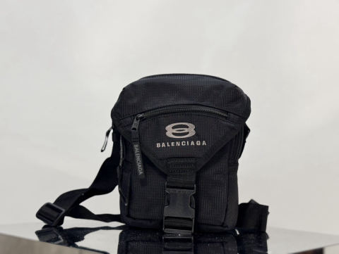 Balenciaga Unity