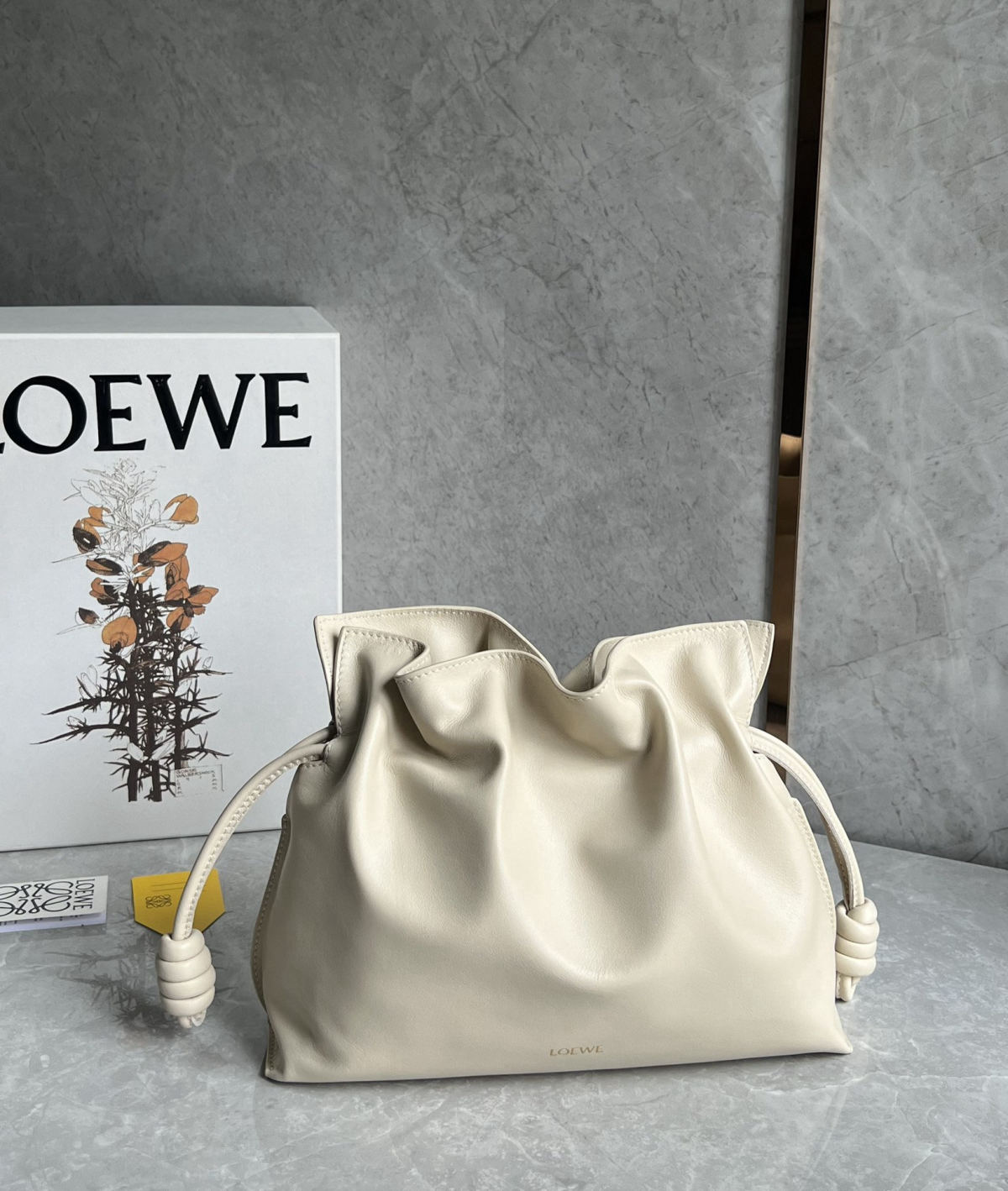 LOEWE Flamenco