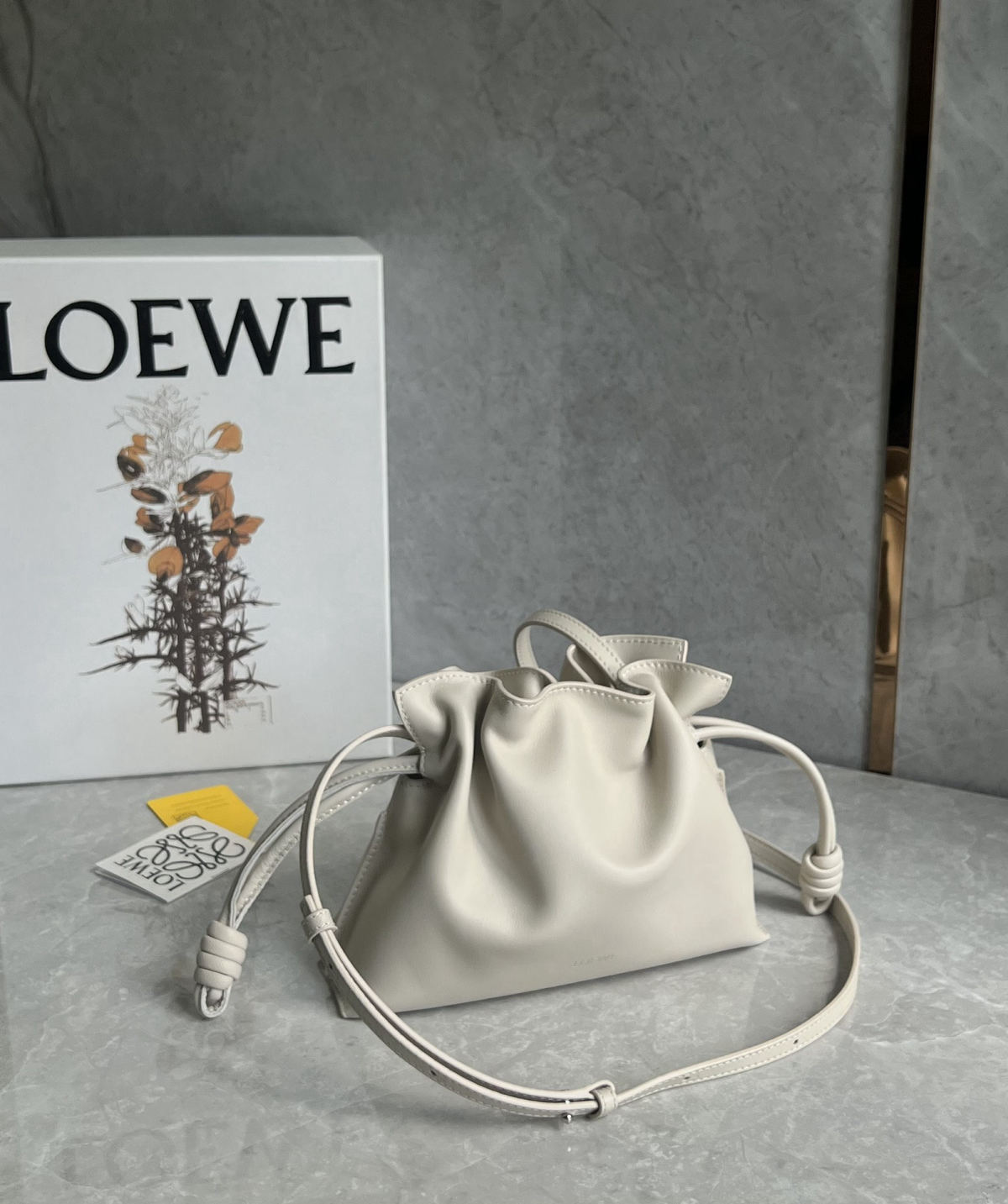 LOEWE Flamenco