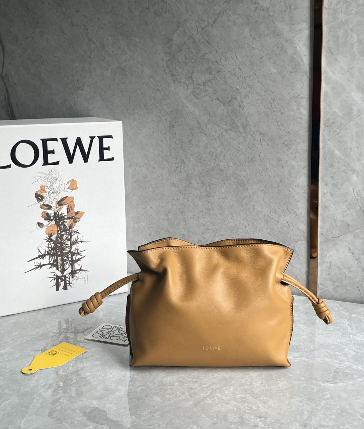 LOEWE Flamenco