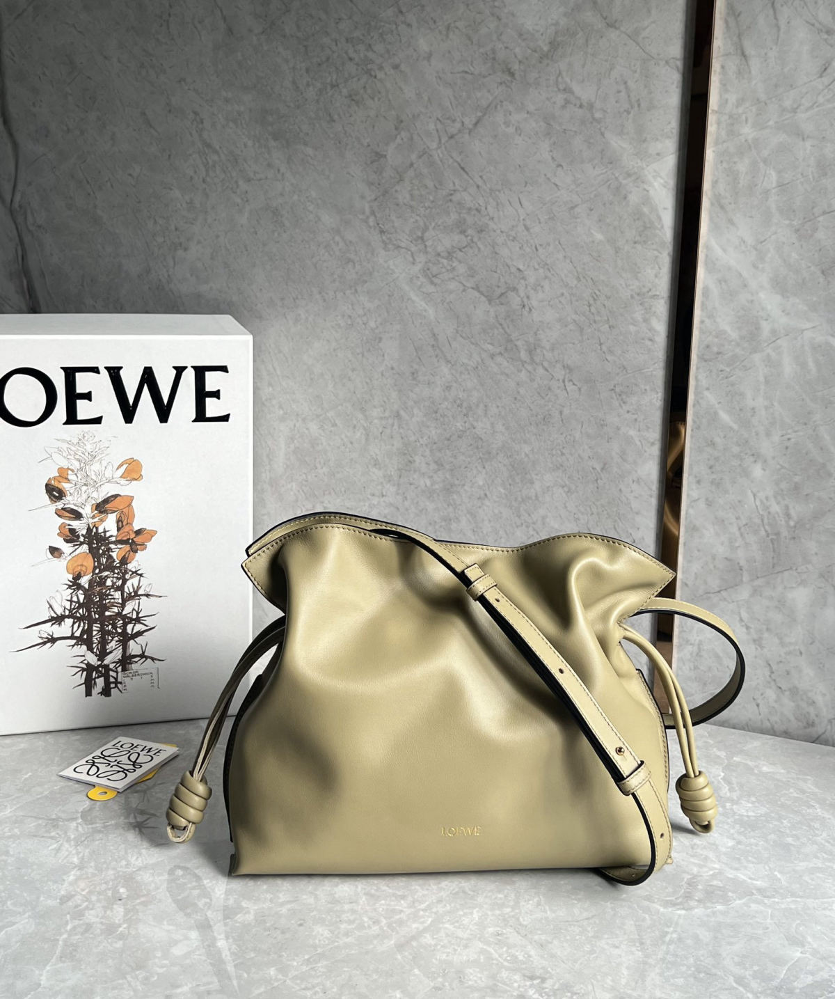 LOEWE Flamenco