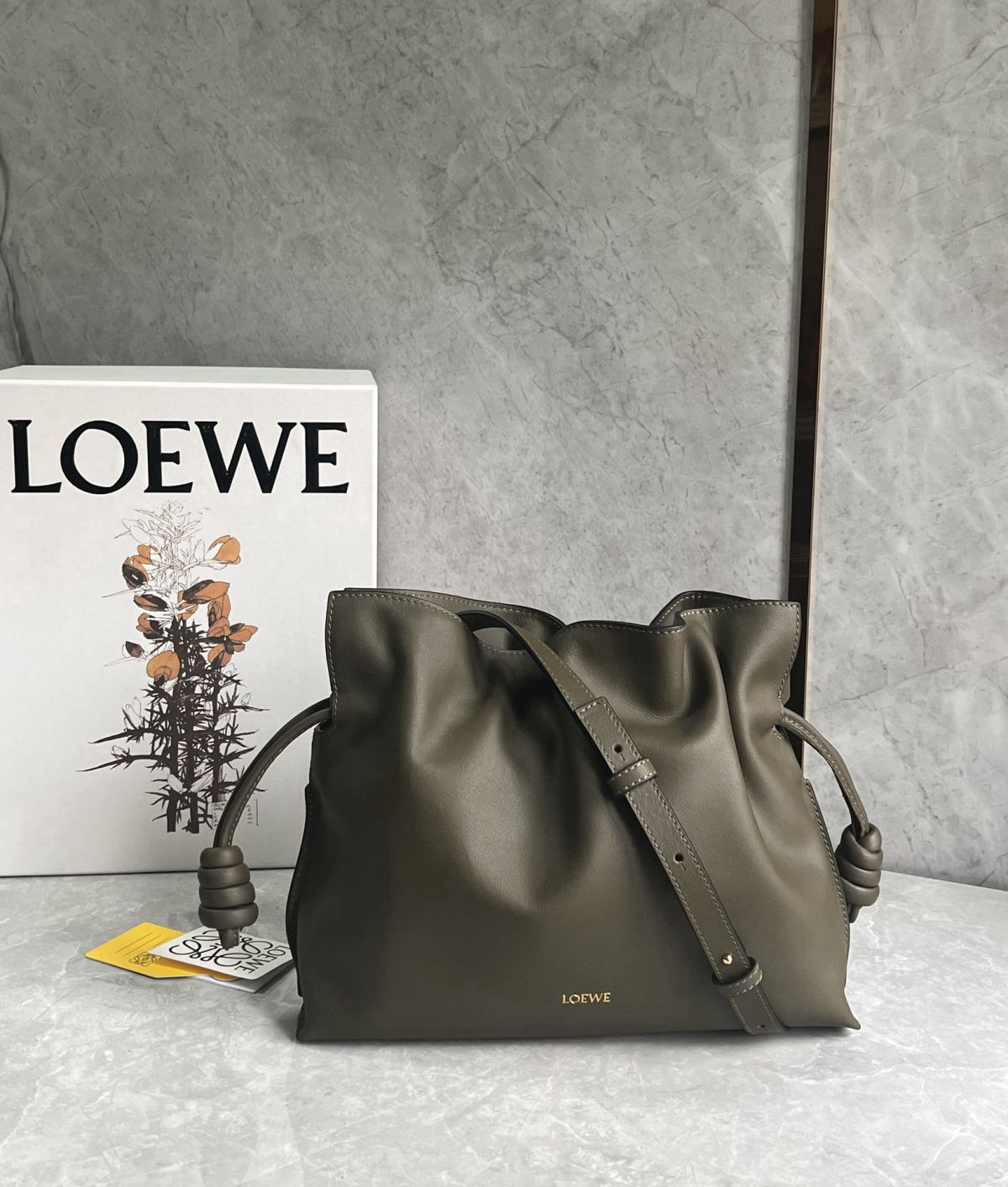 LOEWE Flamenco