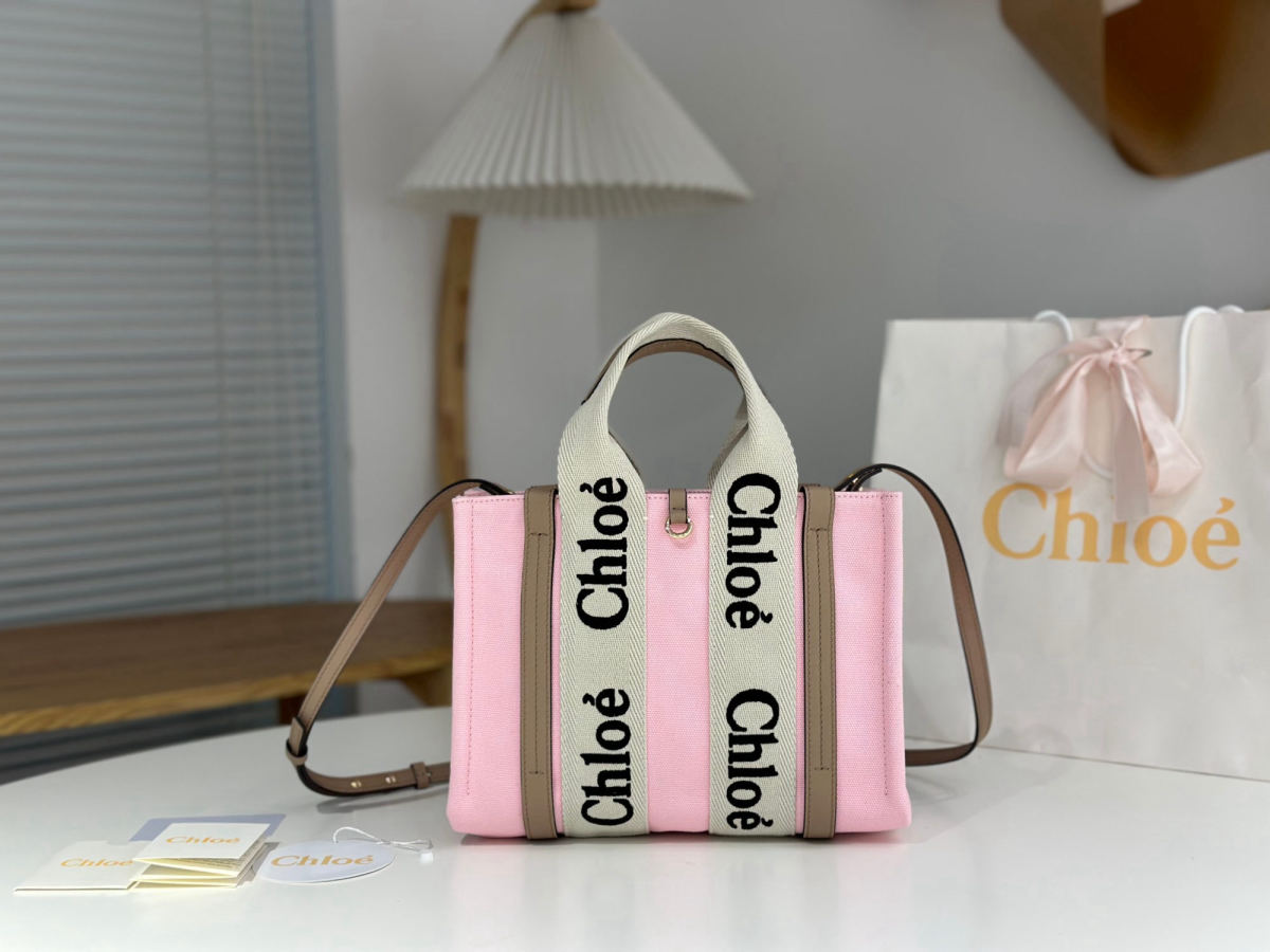 Chloe woody tote