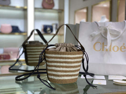 Chloe Small Woody Basket