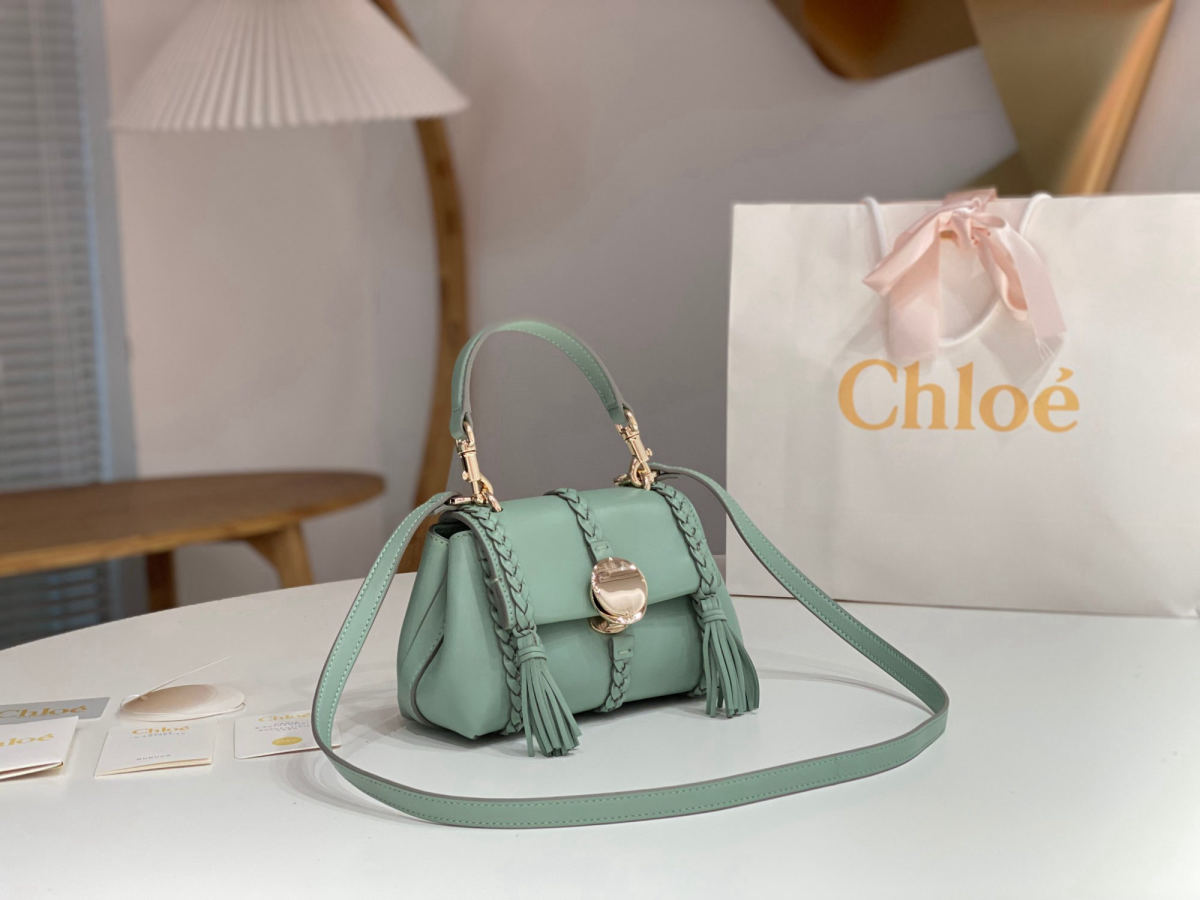 Chloe