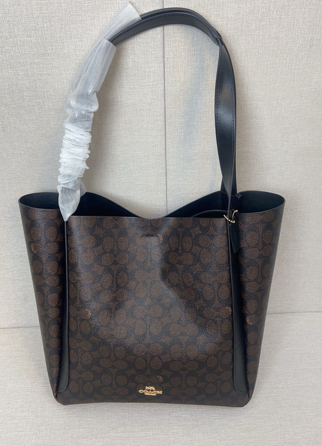 COACH