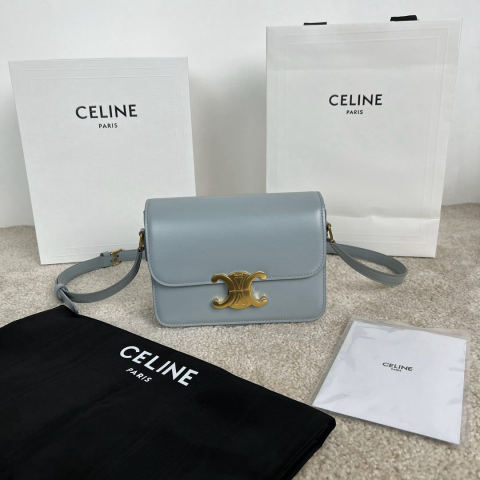 Celine Triophe