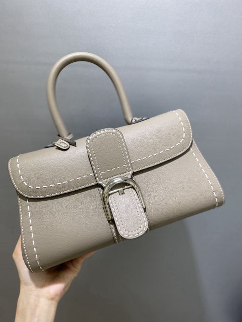 Delvaux brillant