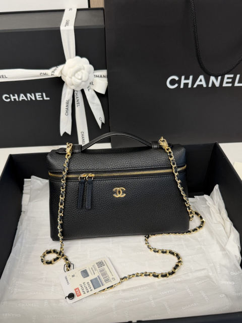 CHANEL minimalist LP lunchbox bag