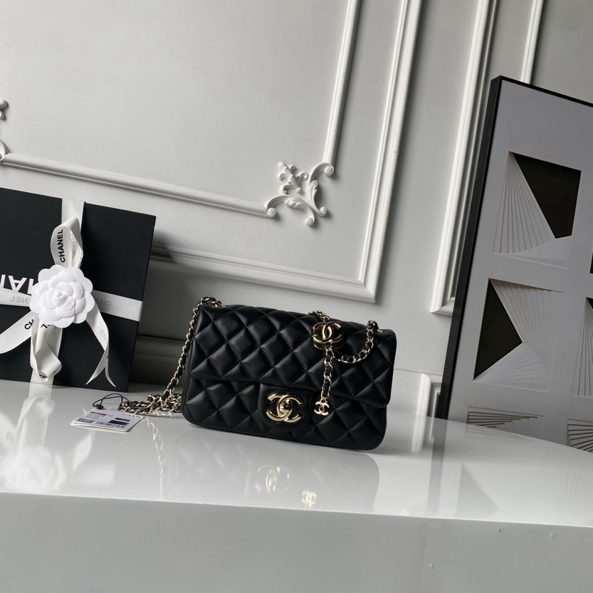 CHANEL