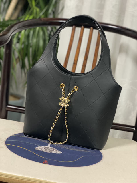 CHANEL's 30th Anniversary Early Spring Collection Leather "Basket Bag"