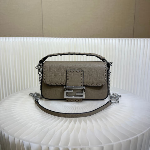 Fendi Baguette