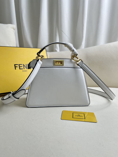 Fendi Peekaboo ISeeU Petite