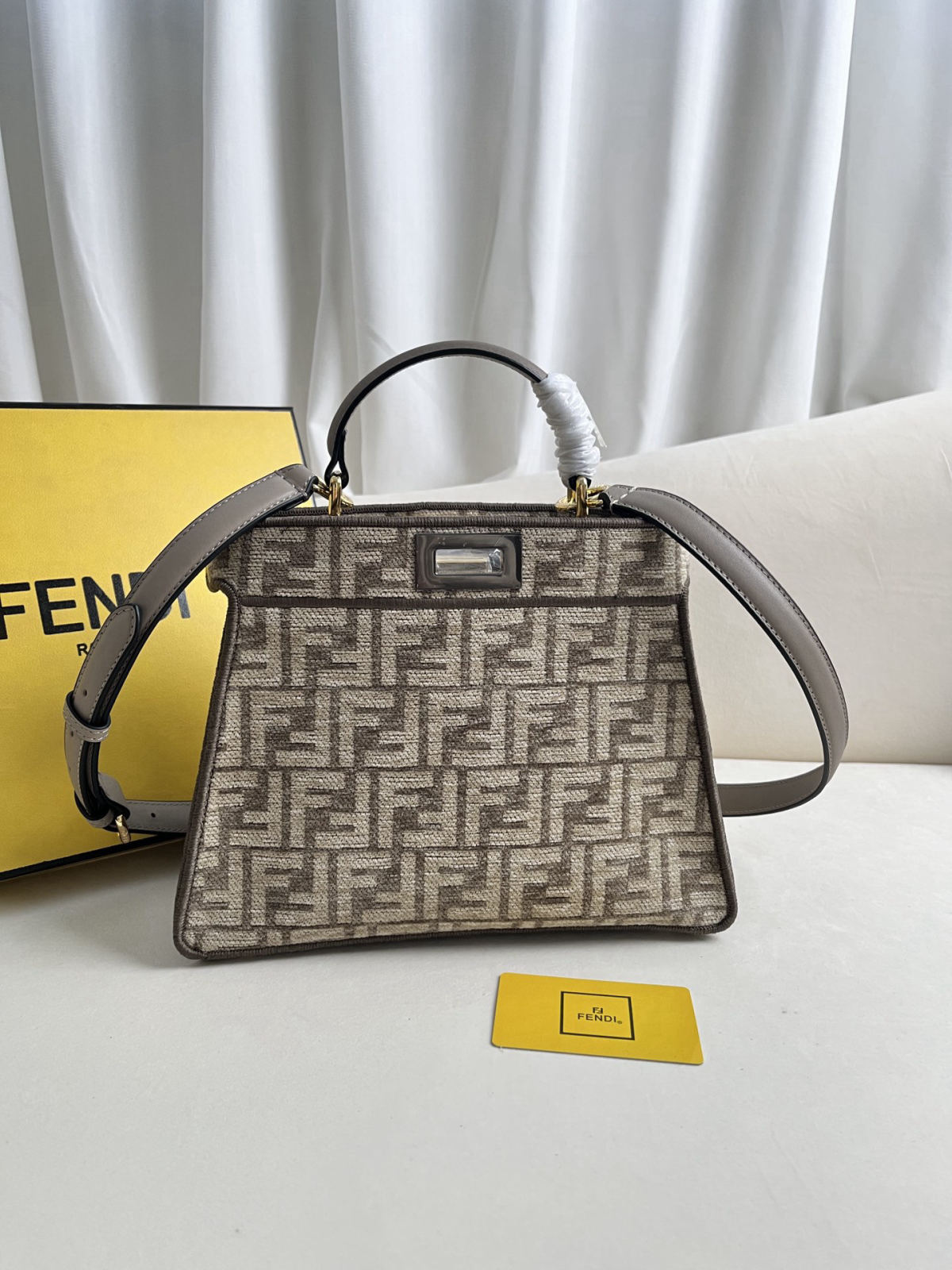 Fendi Peekaboo ISeeU