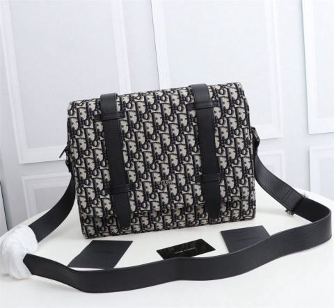 Christian Dior