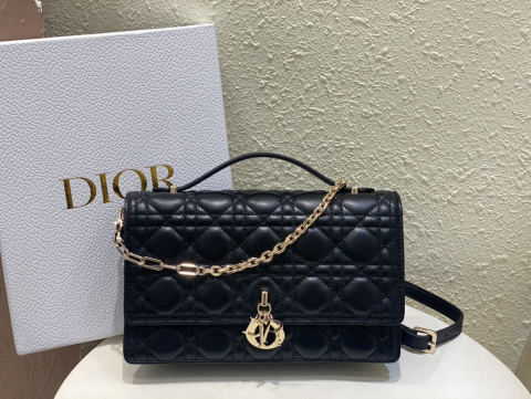 Christian Dior MISS DIOR