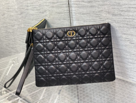 Christian Dior Caro Daily