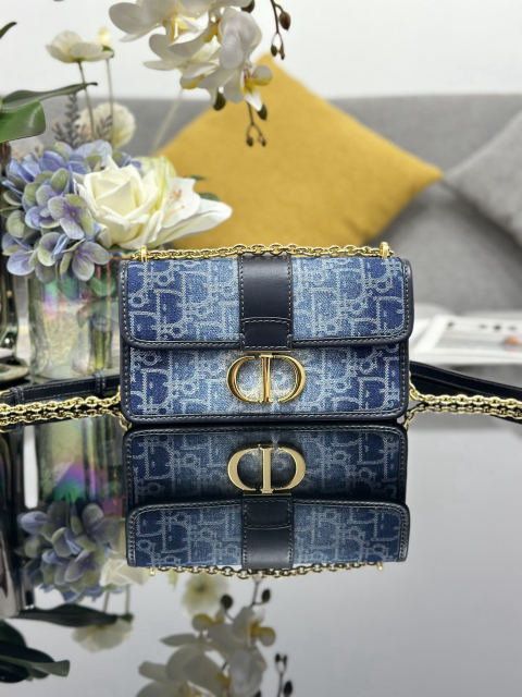 Christian Dior Montaigne East-West