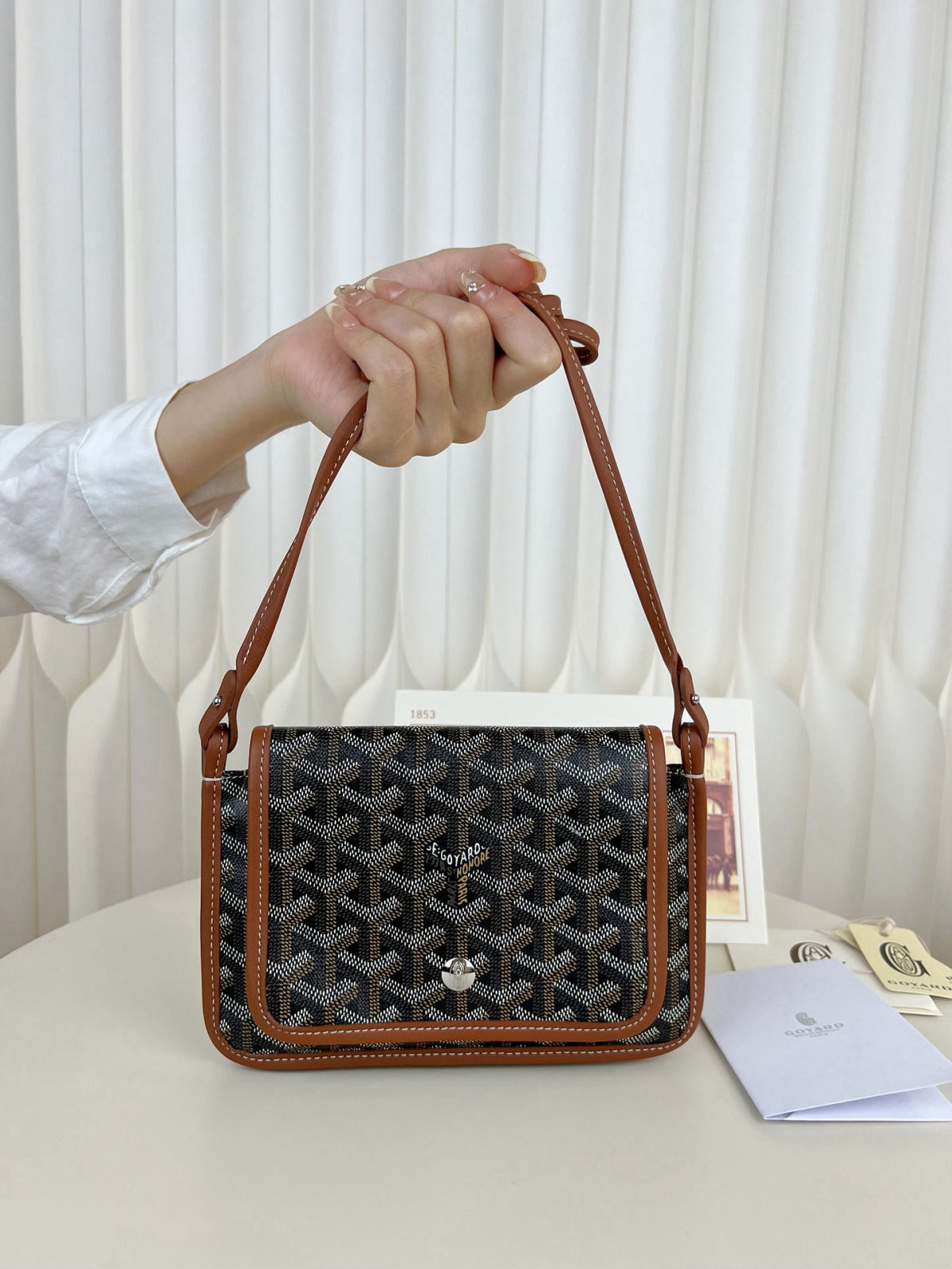 Goyard plumet