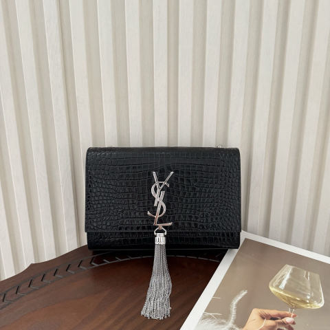 Yves Saint Laurent Kate small chain bag