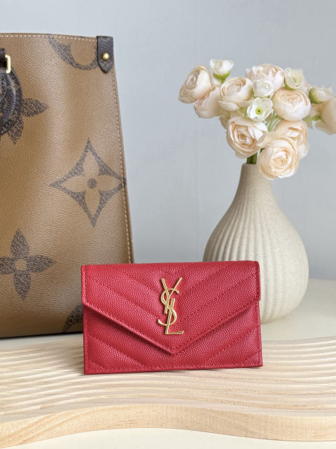 Yves Saint Laurent