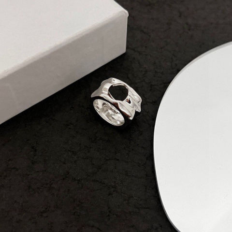 Wens Water Wave Series Textured Irregular Ring
