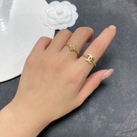 Chanel vintage double C logo ring set