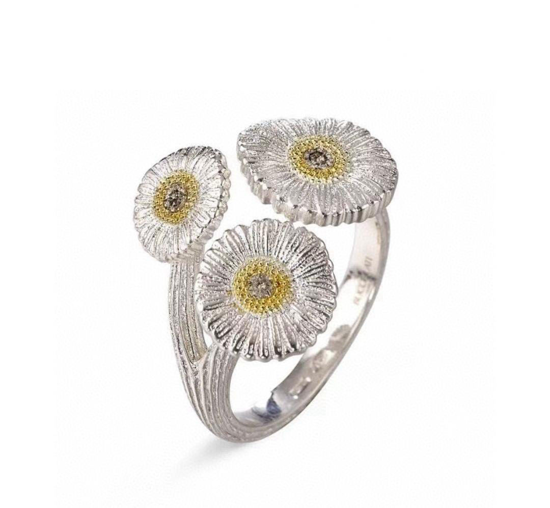 Daisy ring Buccellati