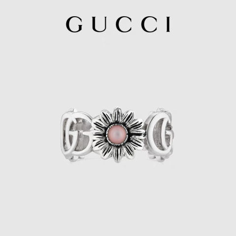 Gucci sterling silver GG vintage distressed pink daisy ring
