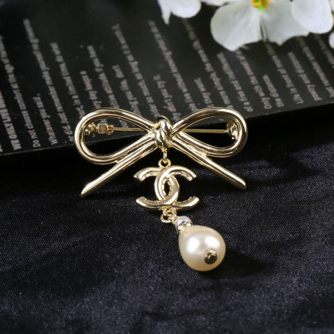 Chanel Bow Collection Pearl Brooch