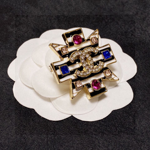 CHANEL Brooch