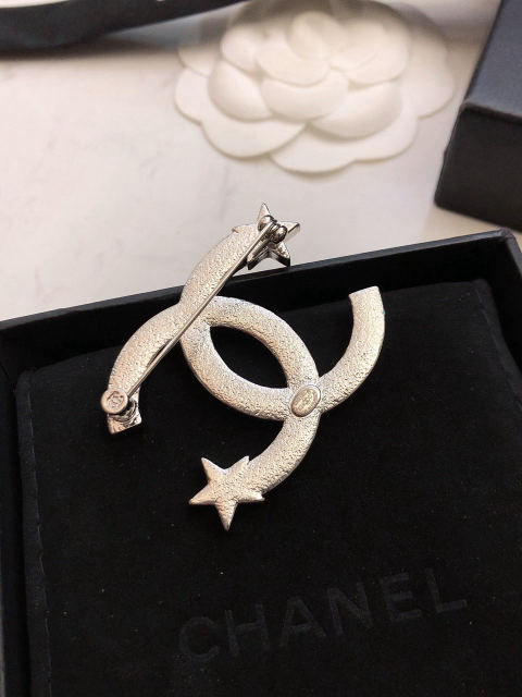 CHANEL Black and White Star Rhinestone Double C Brooch