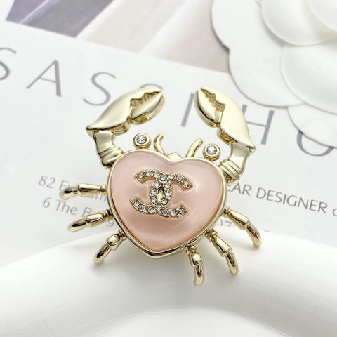 Chanel Crystal Pink Gold Rhinestone Double C Crab Brooch