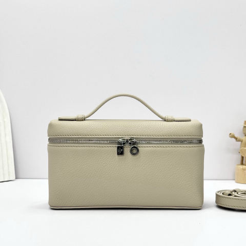 Loropiana Loro piana Extra Pocket L19 Clutch