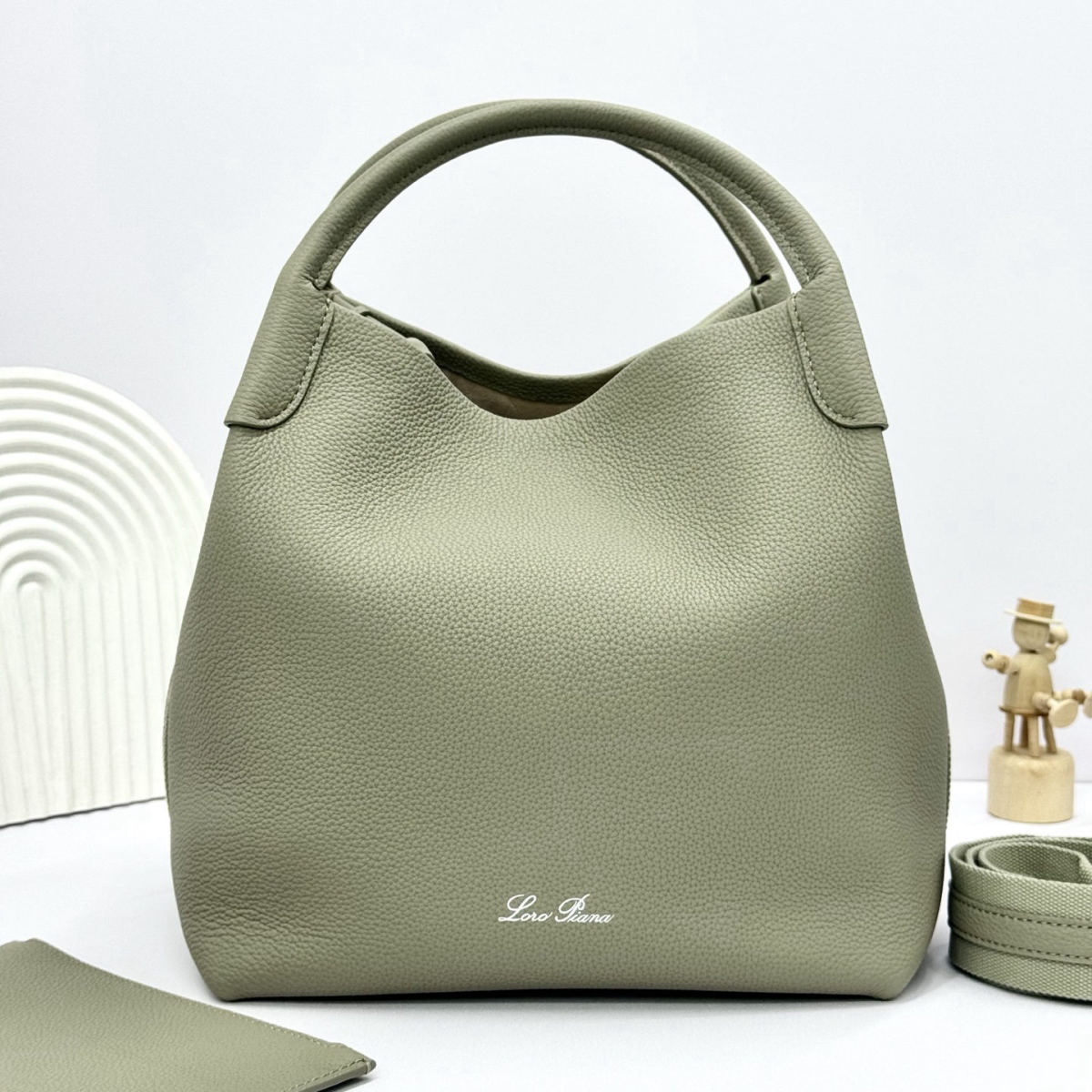 Loro piana Bale Large Bucket Bag