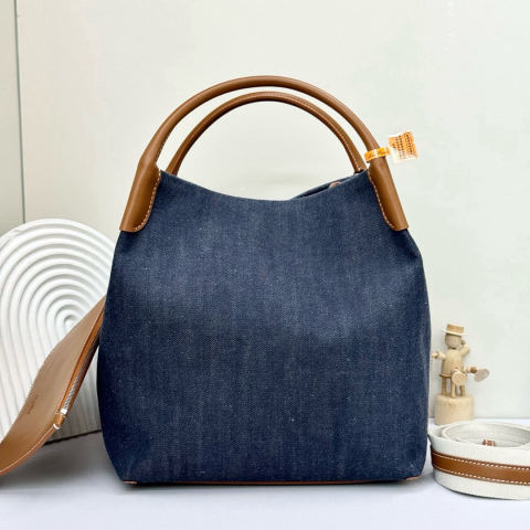 Loro piana Bale Large Bucket Bag