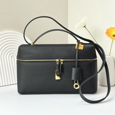 Loro piana Extra Bag L27 Crossbody Bag