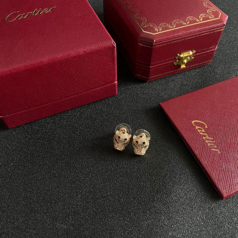 Platinum Cartier Panther Head