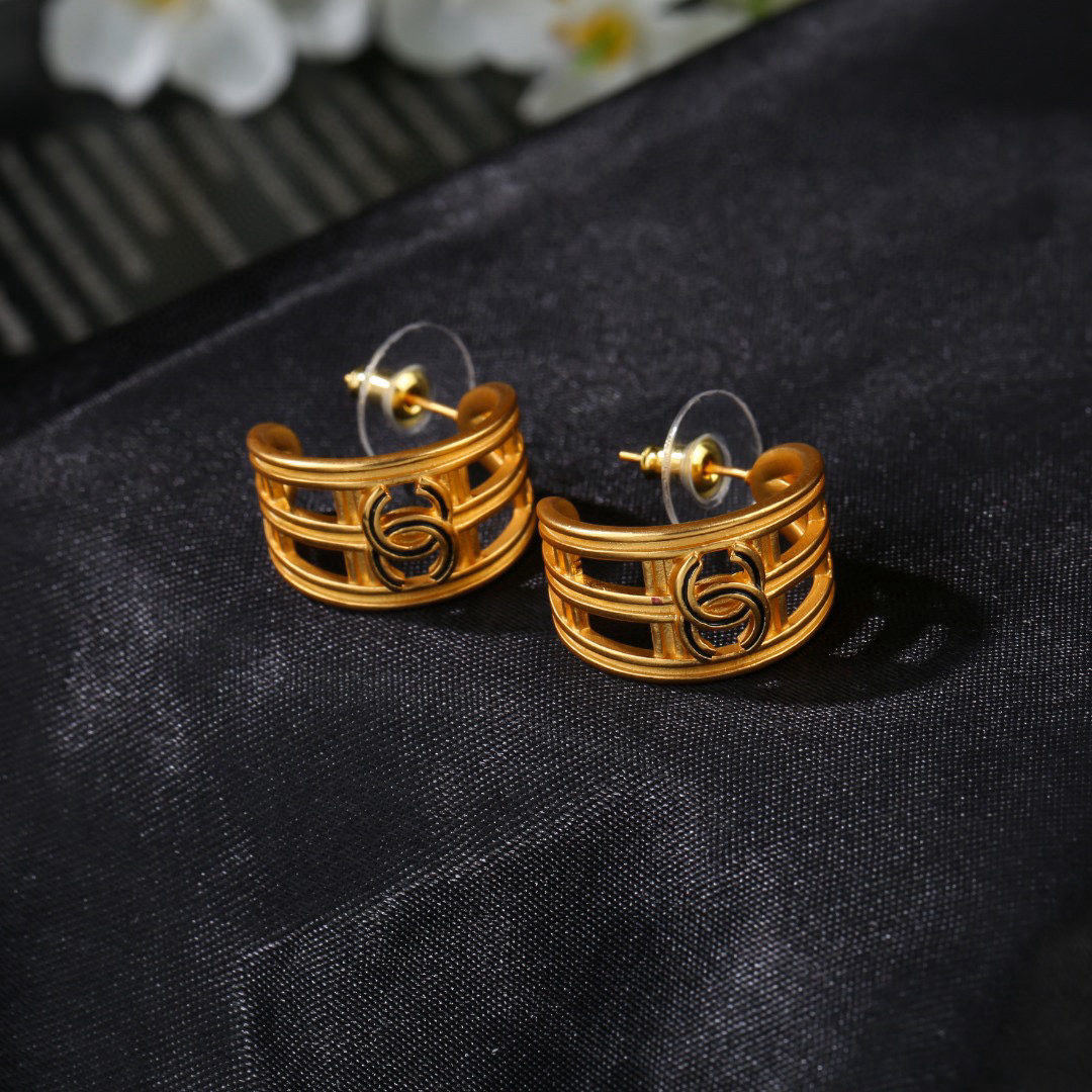 Chanel vintage metal earrings