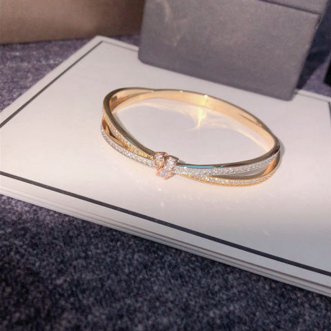 CHAUMET Liens Collection Cross Bracelet