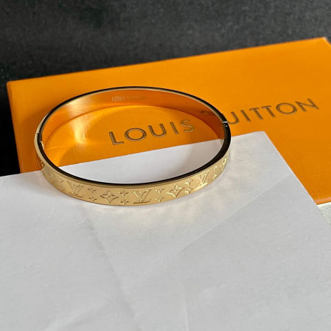 LV logo-engraved narrow bracelet